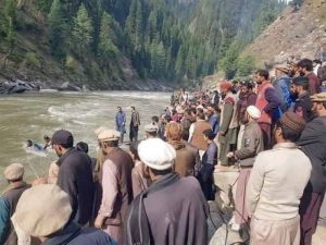 Ten drown as tourist van falls into River Neelum in Azad Kashmir